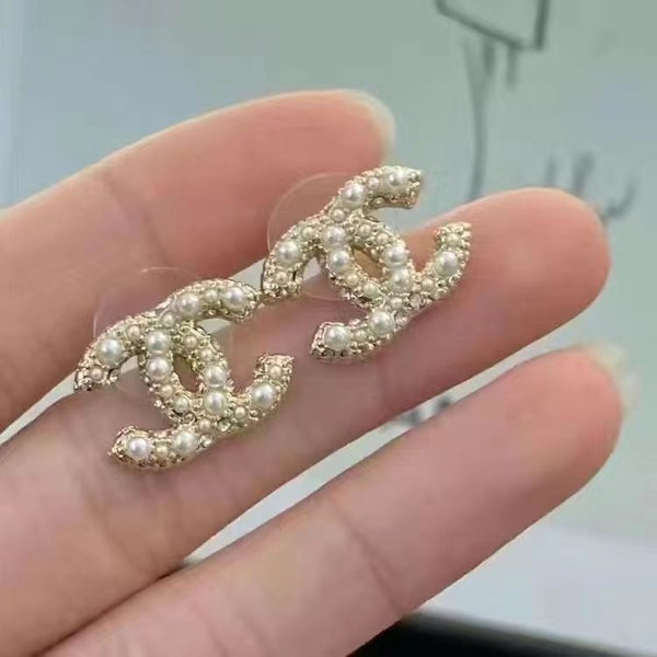 Women's Fashion Letter Earrings