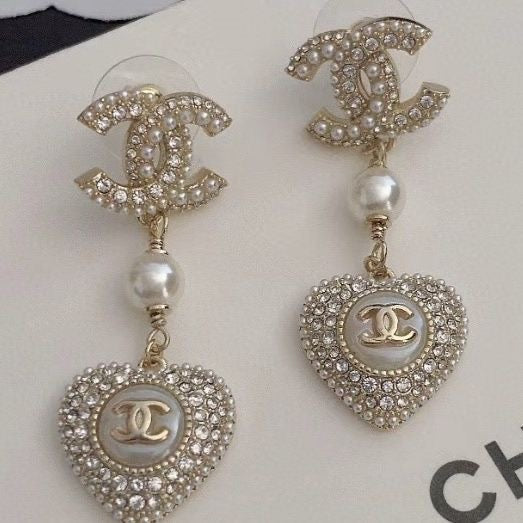 Women's Trendy Letter Earrings