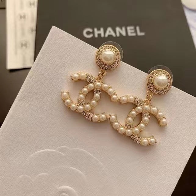 Women's Trendy Letter Earrings
