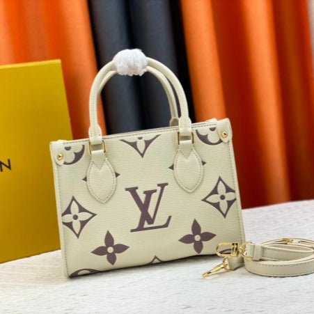 Women's Letter Print Handbag 25.0 x 11.0 x 19.0cm