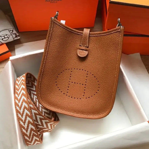 Evelyne Messenger Fashion Bag