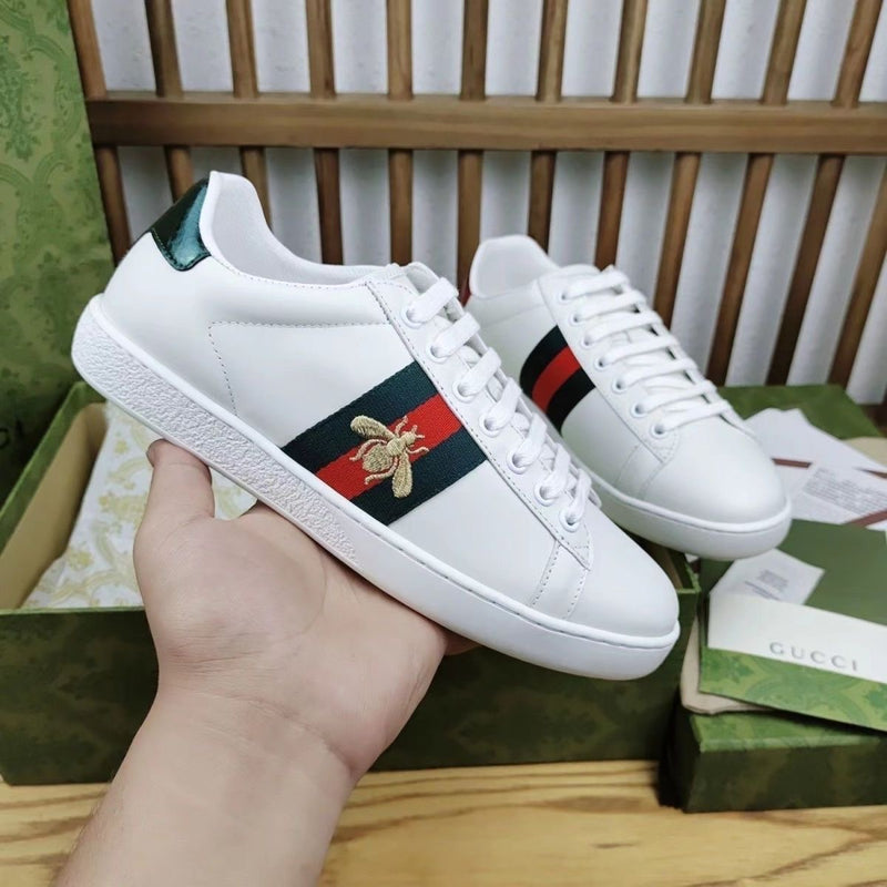 New Casual Sports Embroidered White Shoes