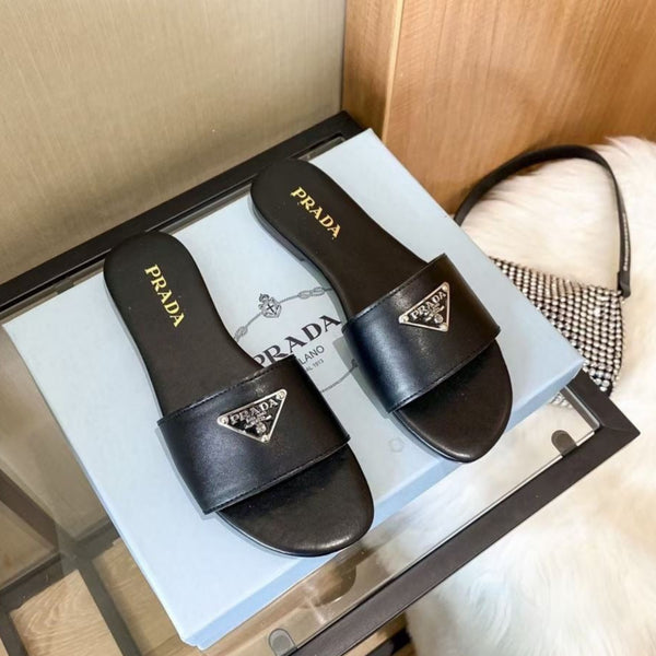 Fashion Women's Flat Slippers