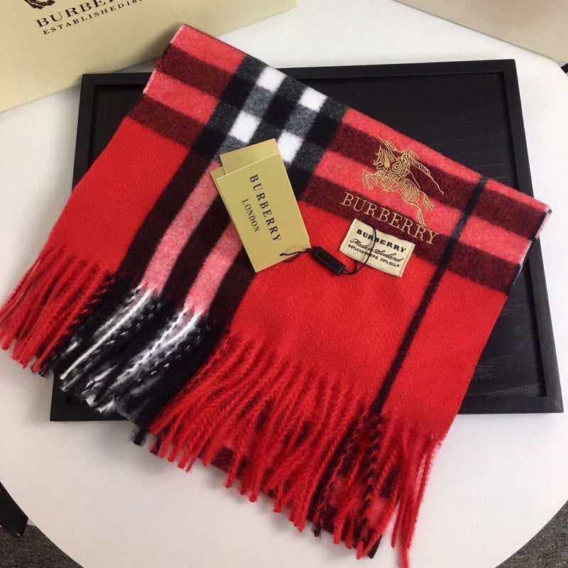 New In Letter Printed Warm Scarf