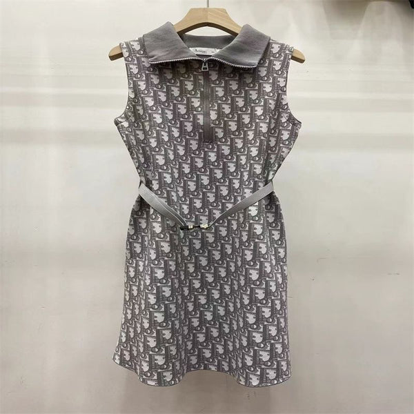 Fashionable High-end Short Skirt with Alphabet Flowers
