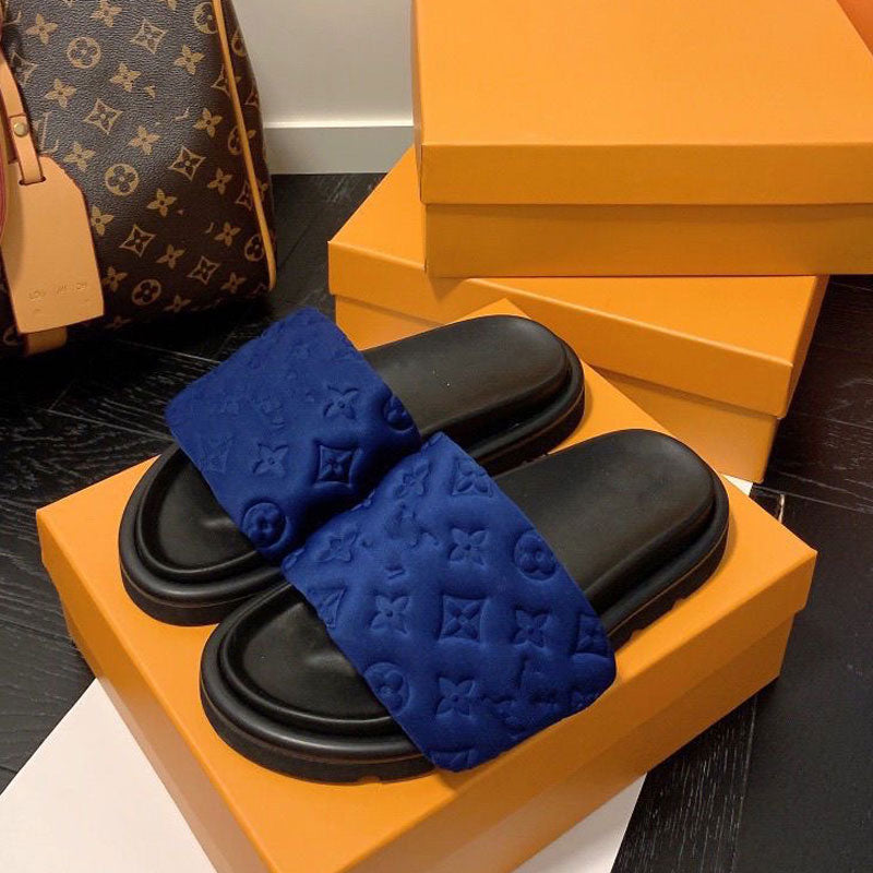 Women's Summer Pillow Slides Slipper