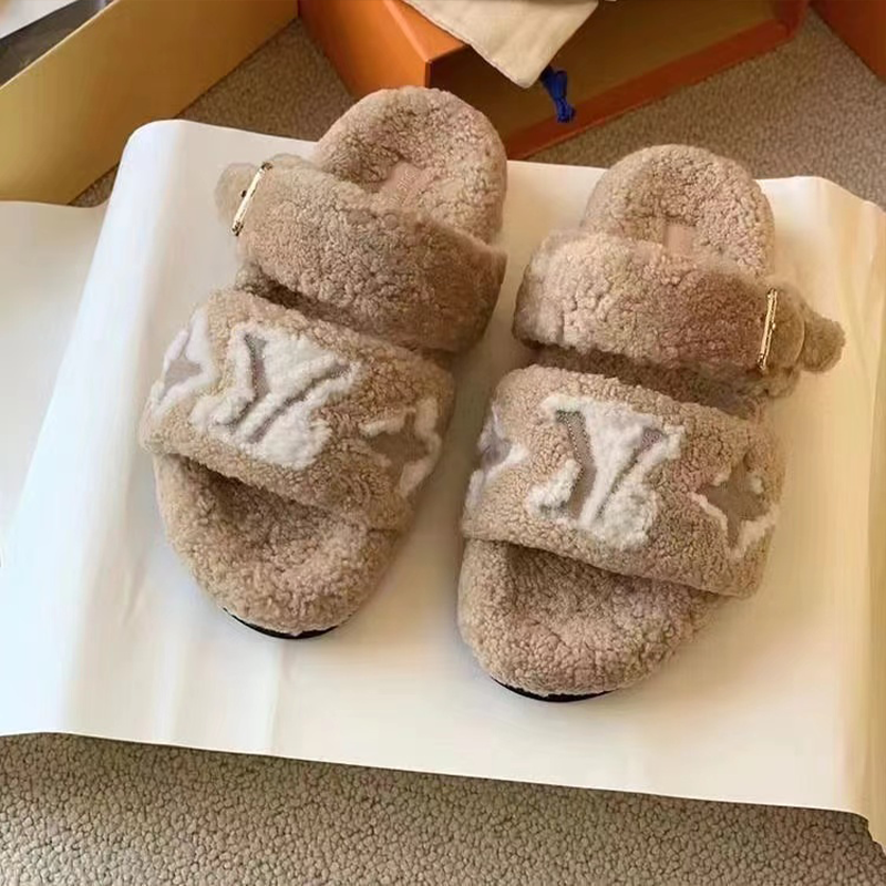 Women's Fashionable Thick-soled Genuine Leather Slippers