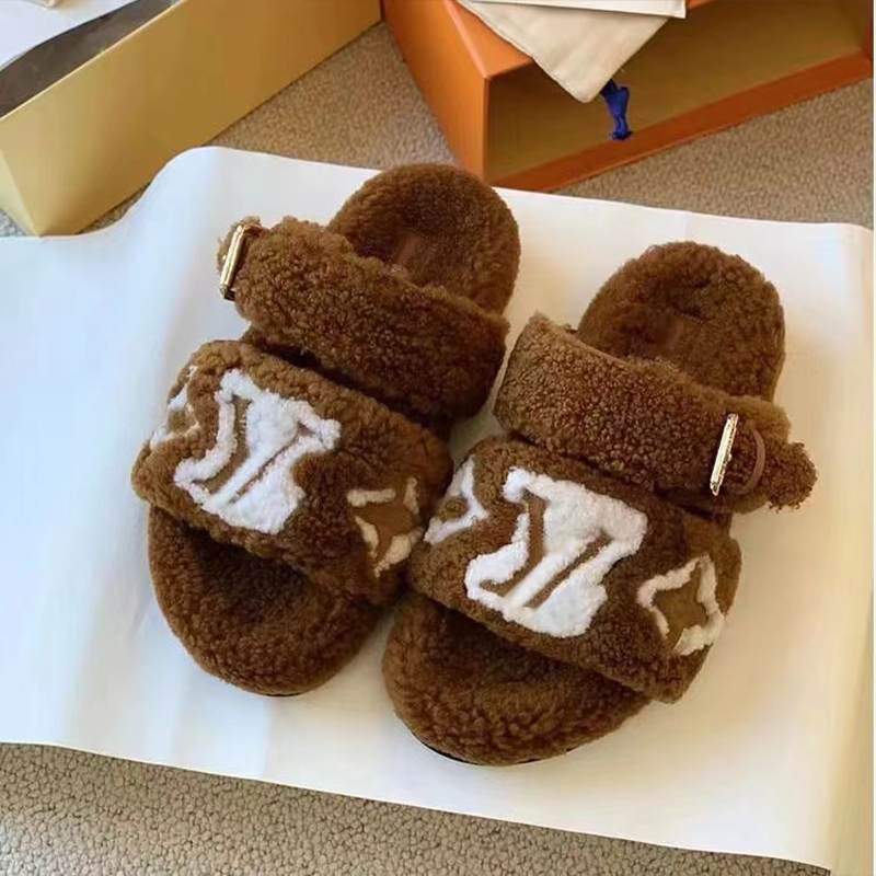Women's Fashionable Thick-soled Genuine Leather Slippers