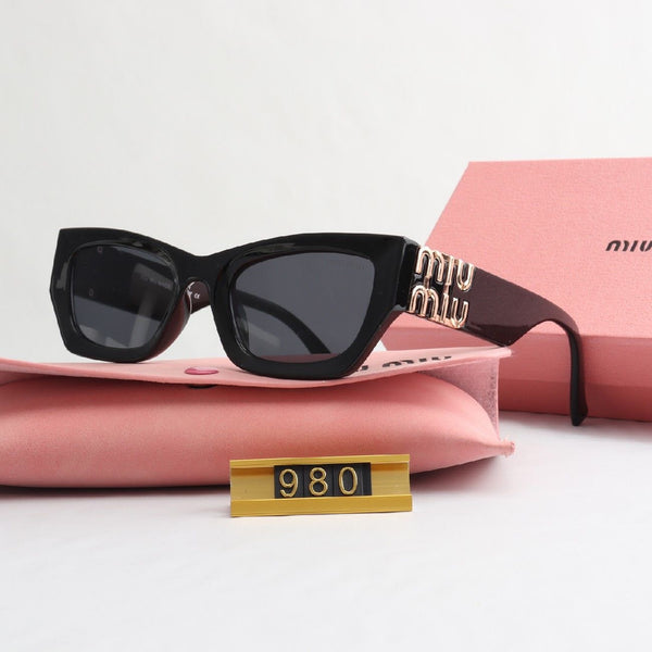 Women's Fashion Lettering Sunglasses