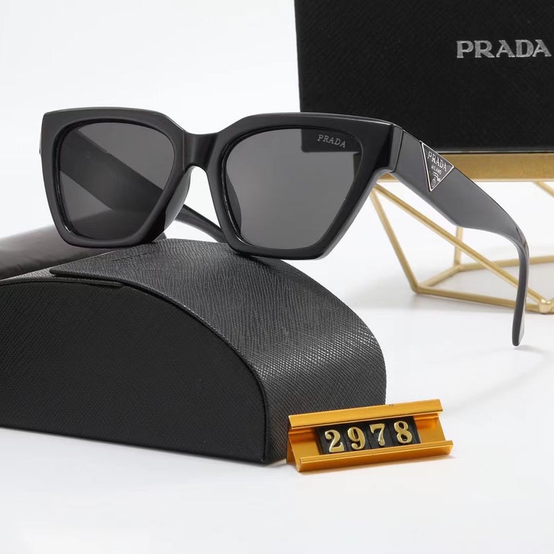Fashion Letter Decoration Sunglasses