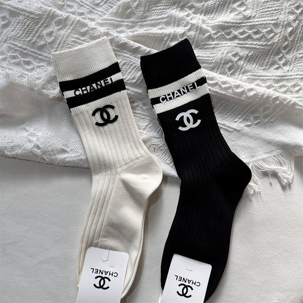 Fashion Letter Socks 2 Pairs