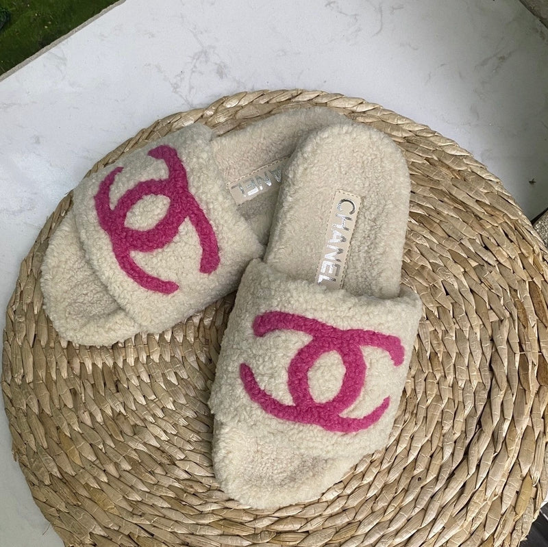 Fashion Women's Comfort Flat Slippers