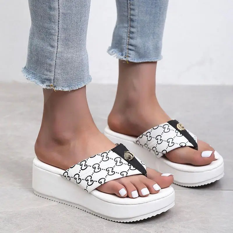 New Thick Bottom Clip Toe Fashion Women's Sandals