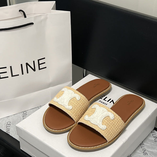 Fashionable Leather Flat Slippers