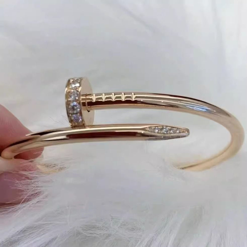 Women's Classic Nail Full Diamond Bracelet