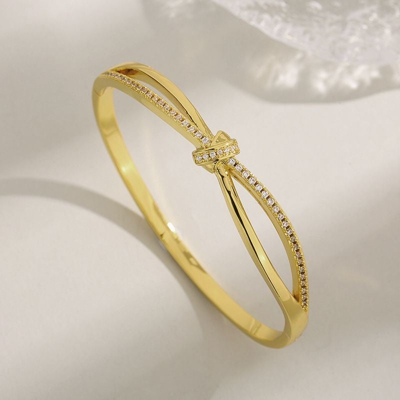 Bowknot Full Diamond Asymmetrical Zircon Bracelet