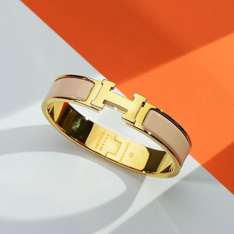 Fashion Classic H Letter Bracelet