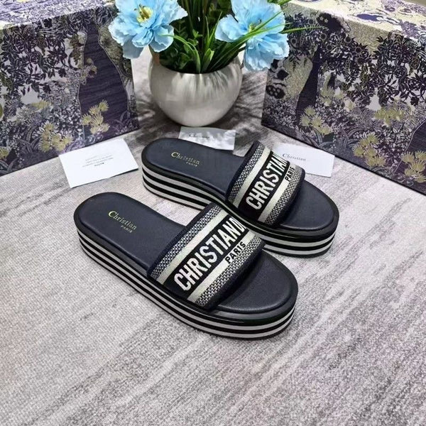 Embroidered Lettering Platform Slippers