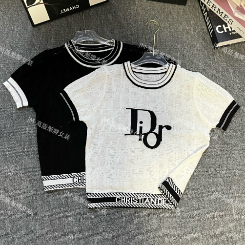 Short-sleeved Round Neck Lettering Knitted Top