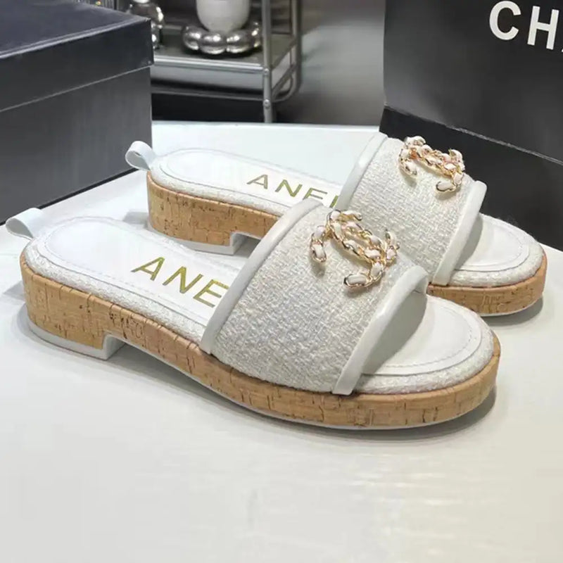 Fashion Versatile Chain Flat Slipper