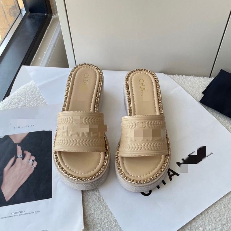 Fashion Versatile Chain Flat Slipper