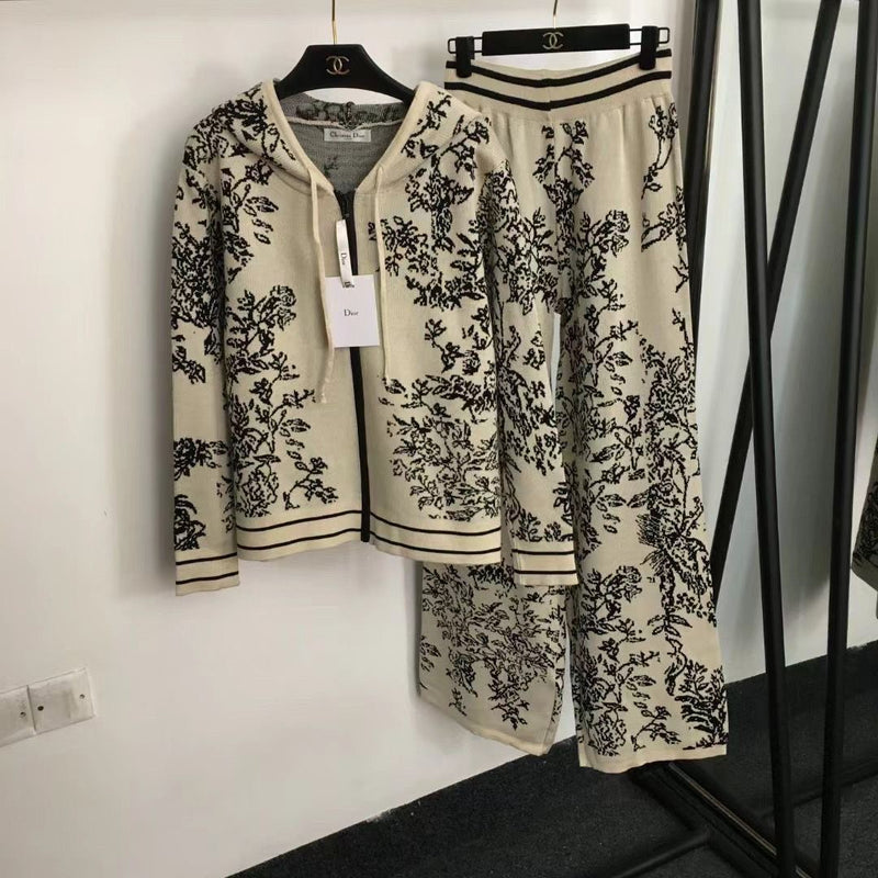 Letter Printed Ladies 2 Piece Suit