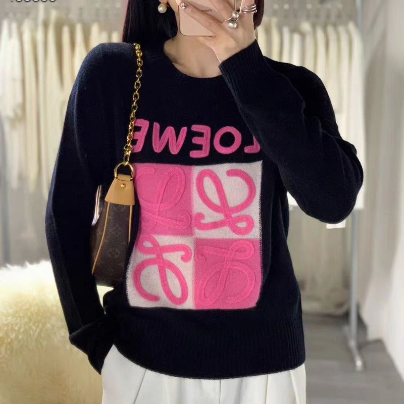New Round Neck Long Sleeve Knitted Sweater