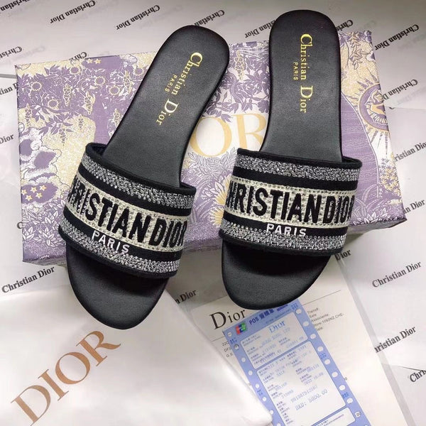 Women's Letter Printed Slippers With Rinstone