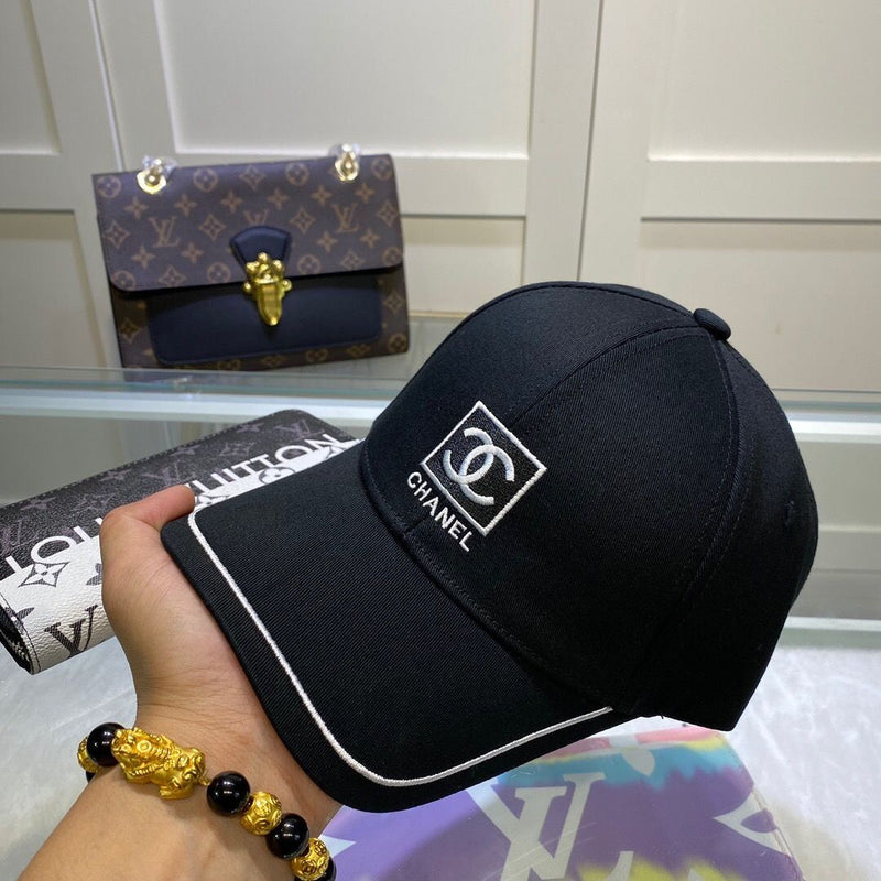 Trendy Lettering Baseball Cap
