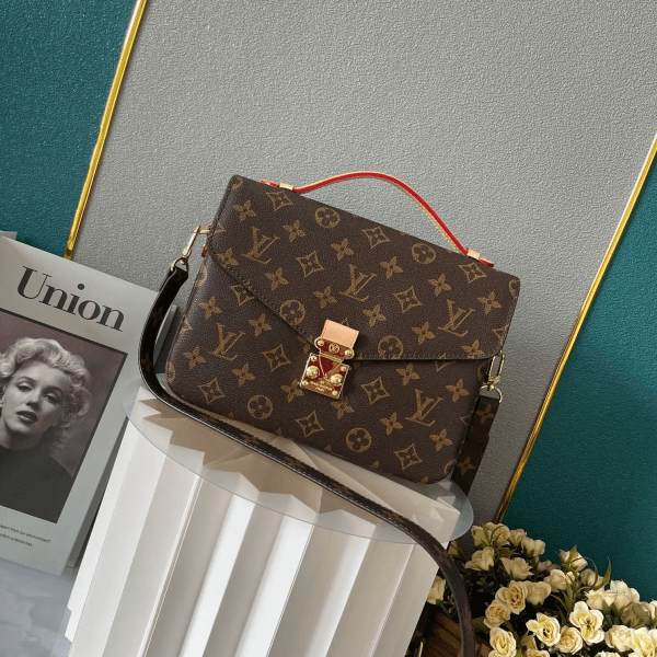 Rectangular Colorblock Letter Print Bag 25x19x9cm