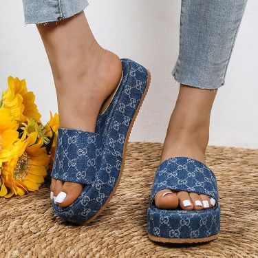 New Letter Thick Sole Sandal
