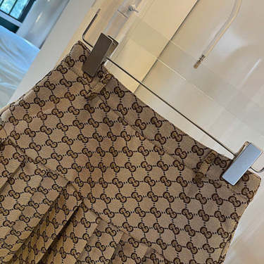 Slim Fit Pleated Letter Printed Skirt