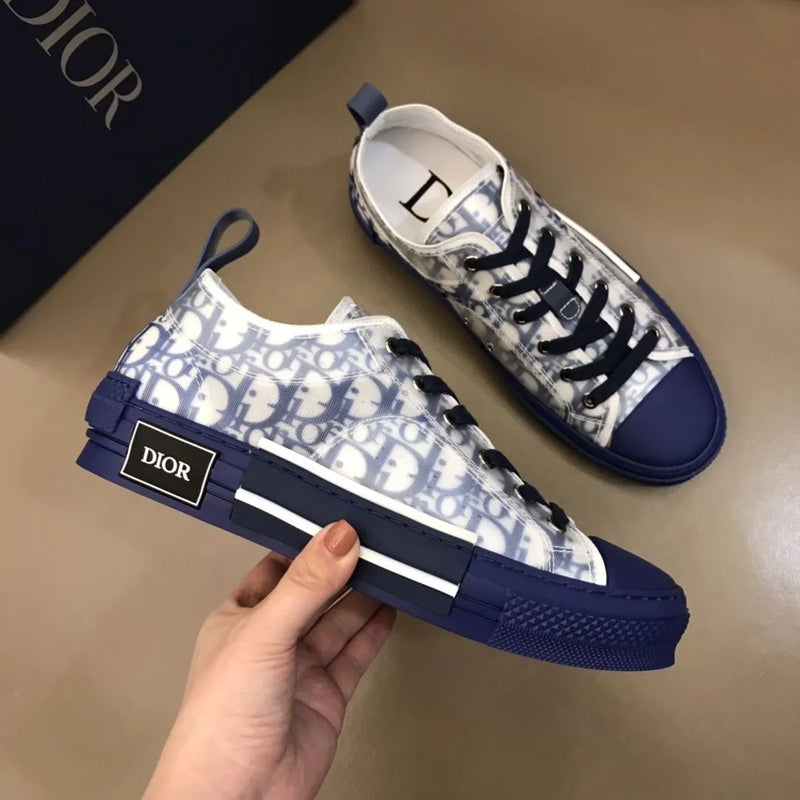 Low Oblique Blue Canvas Sneakers