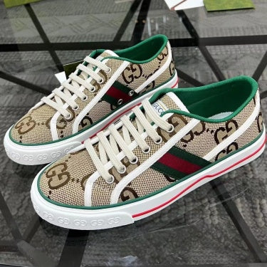 Luxury Canvas Embroidered Flat Casual Sneakers