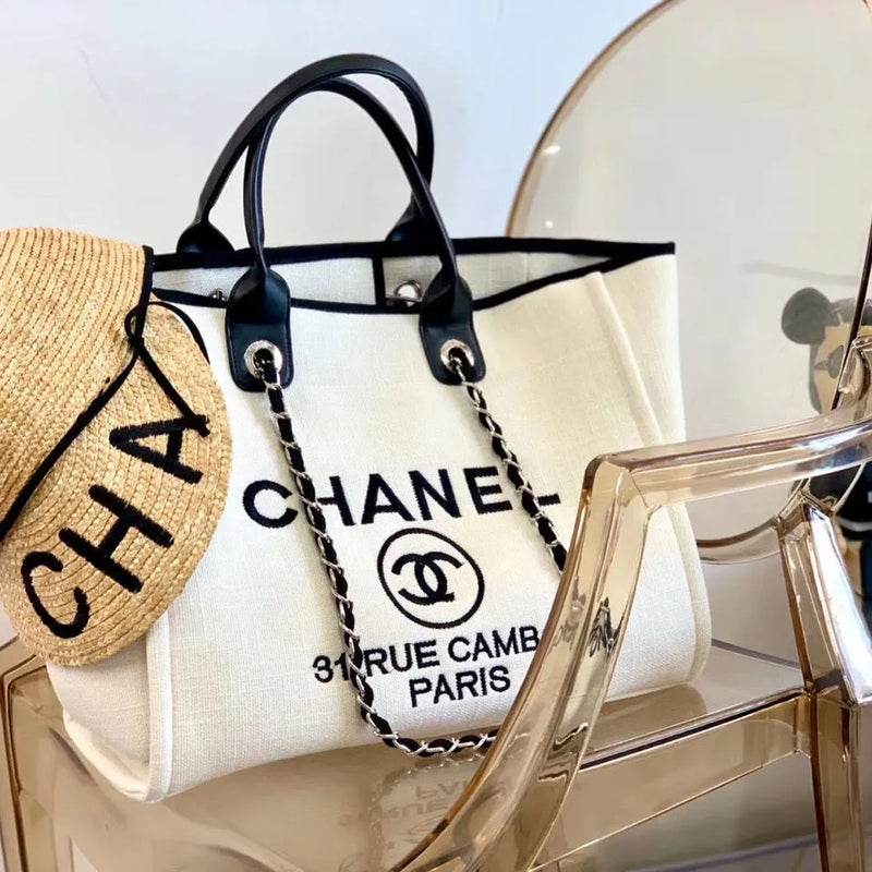 Classic Embroidered Beach Handbag