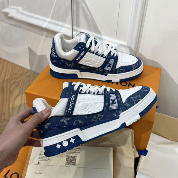 Stylish Printed Lace-up Sneakers