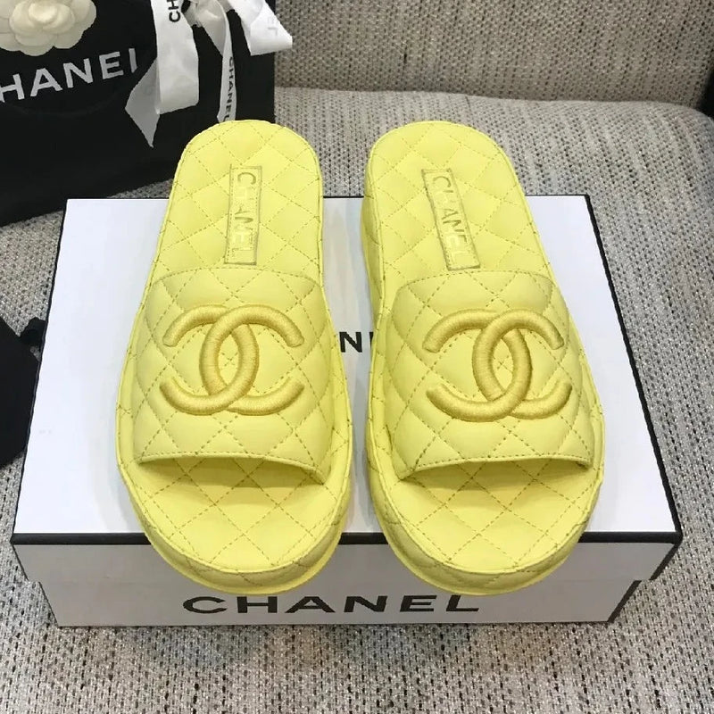 Letter Embroidered Rhombus Thick Slippers