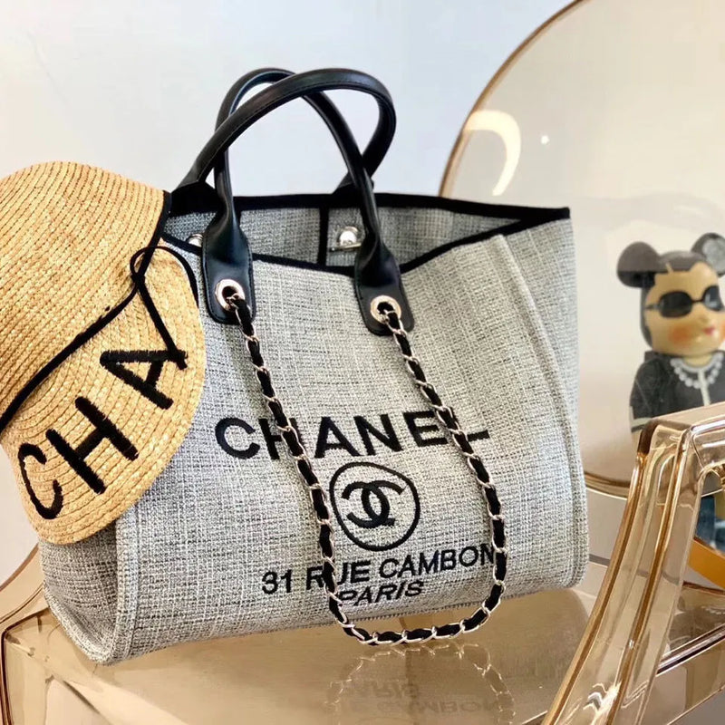 Classic Embroidered Beach Handbag