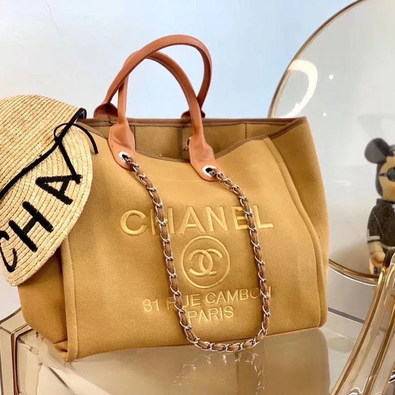 Classic Embroidered Beach Handbag