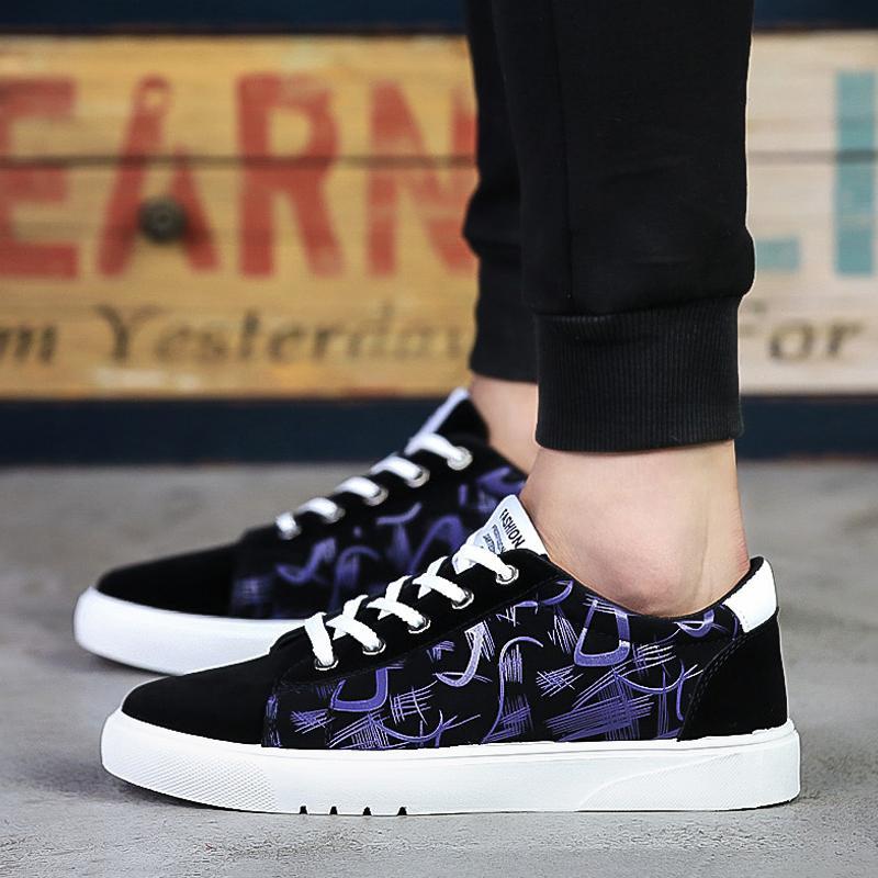 Canvas Cloth Lace Up Men's Sneakers