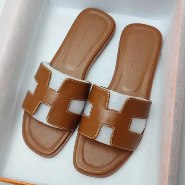 New Stylish And Minimalist Sandals
