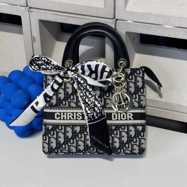 Fashion Retro Letter Printed Handbag
