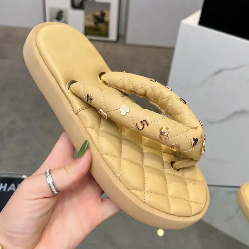 Fashion Outwear Thick Sole Beach Shoes