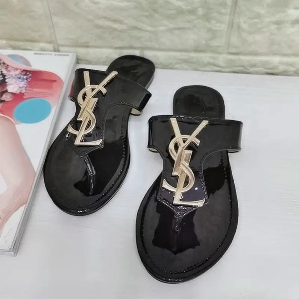 New Stylish And Minimalist Sandals