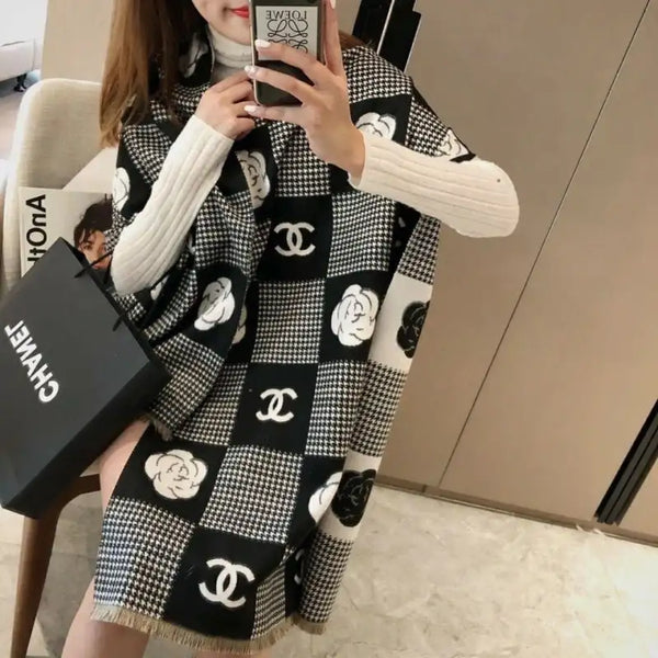 Fashion And Versatile Warm Scarf