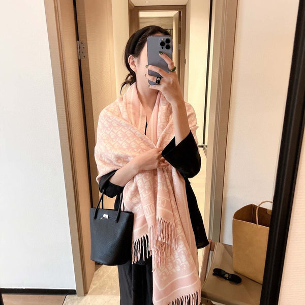 Fashionable Women's Printed Scarf