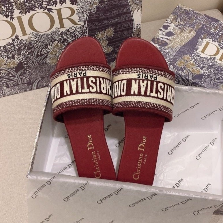 New Summer Grade Women's Slippers