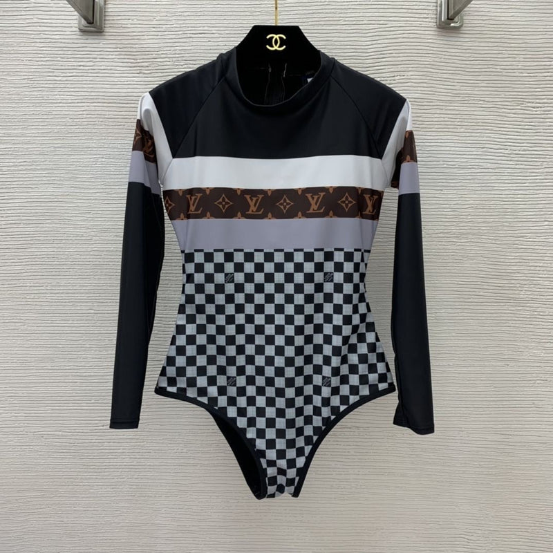Fashionable Letter Print One-Piece Swimsuit