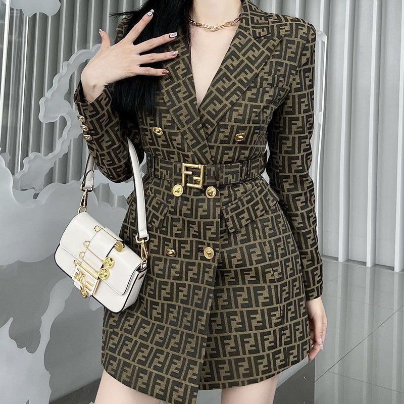 Women's Letter Print Trench Coat With Belt