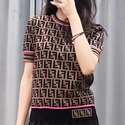 Loose And Versatile Knit Shirt